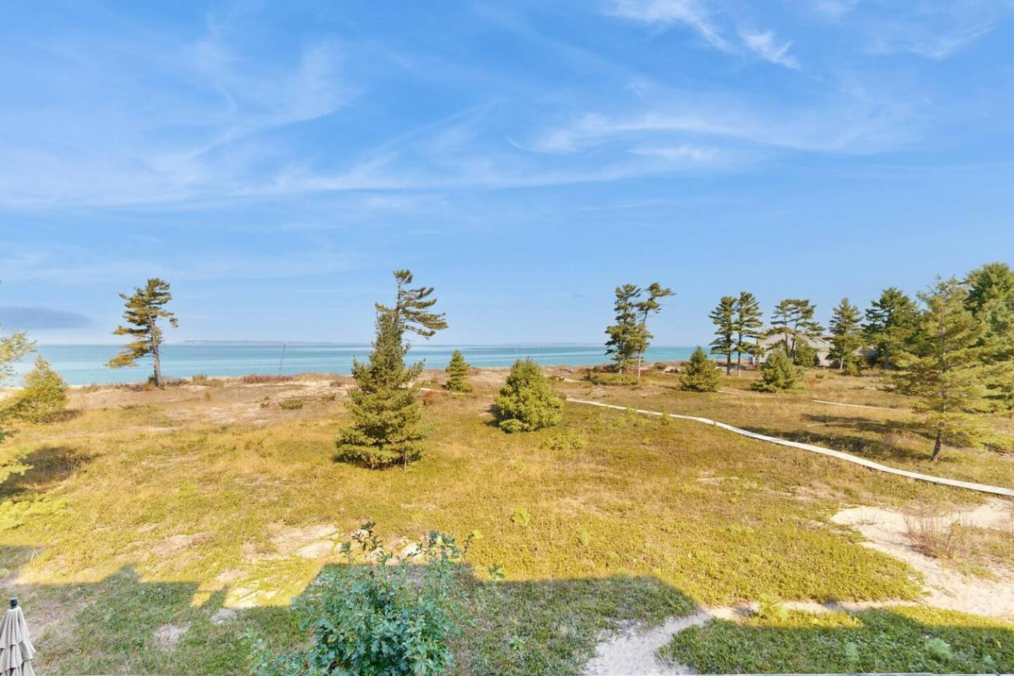 Homestead Beach Condo With Breathtaking View Glen Arbor Exterior photo